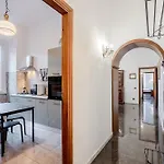 La Casa Viola